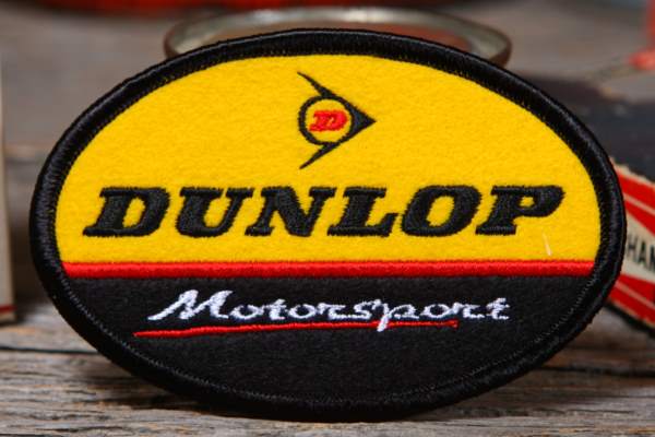 80's DUNLOP ダンロップモータースポーツ　ロゴ刺繍 ヴィンテージニット90s_km